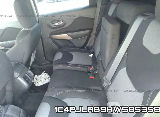 1C4PJLAB9HW585358 фото 9