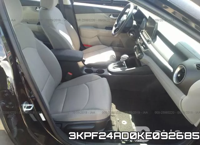 3KPF24AD0KE092685 фото 6