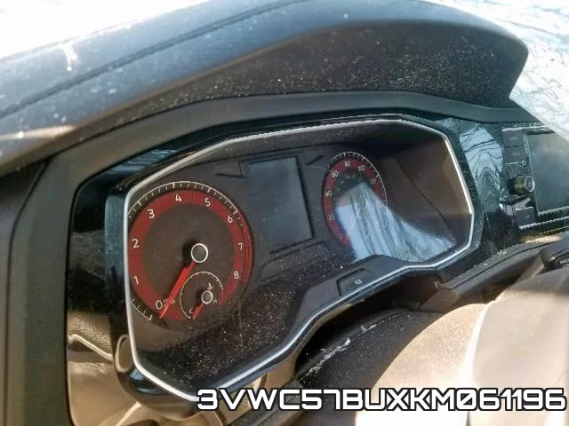 3VWC57BUXKM061196 фото 9