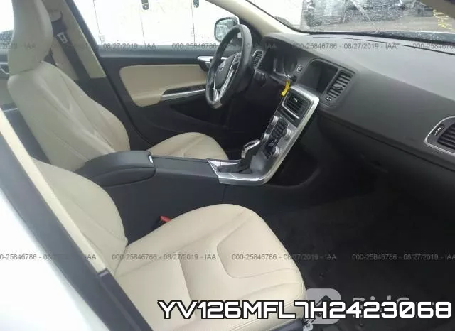 YV126MFL7H2423068 фото 6