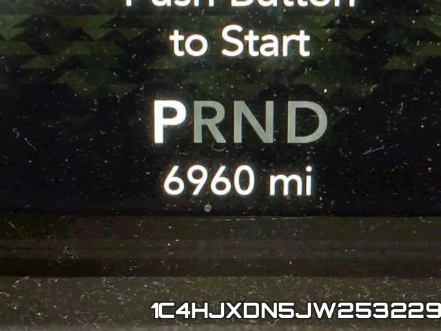 1C4HJXDN5JW253229 фото 9