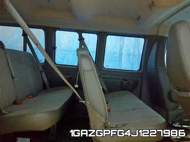 1GAZGPFG4J1227986 фото 7