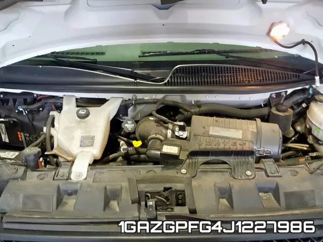 1GAZGPFG4J1227986 фото 8