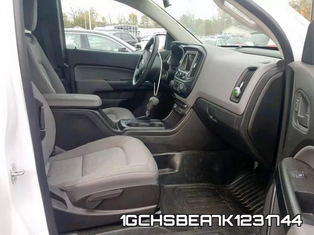 1GCHSBEA7K1231744 фото 6