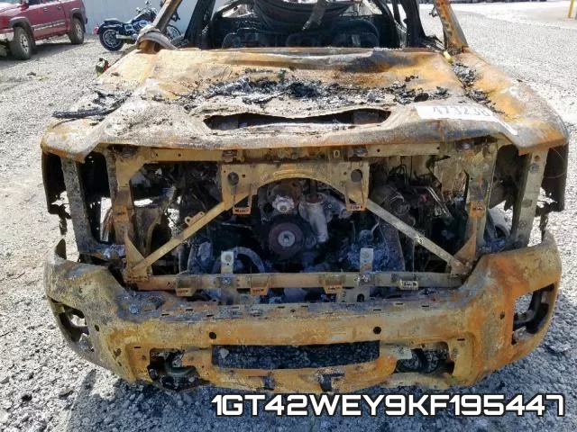1GT42WEY9KF195447 фото 8