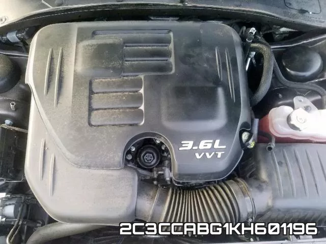 2C3CCABG1KH601196 фото 8