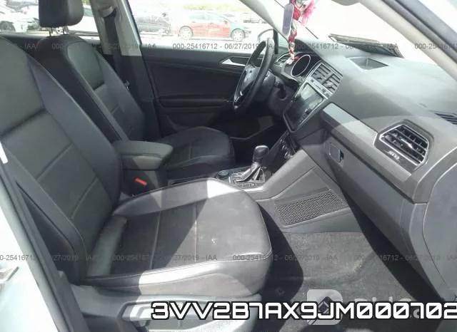 3VV2B7AX9JM000702 фото 6