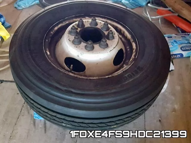 1FDXE4FS9HDC21399 фото 10