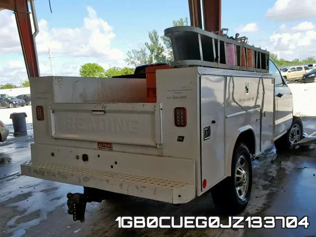 1GB0CUEG0JZ133704 фото 5