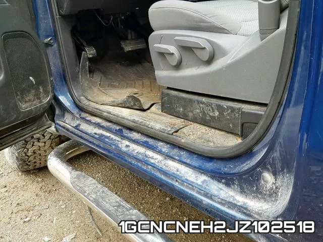 1GCNCNEH2JZ102518 фото 10
