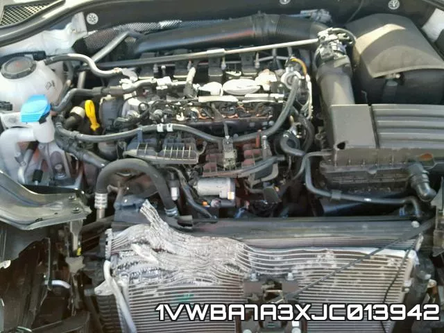 1VWBA7A3XJC013942 фото 8