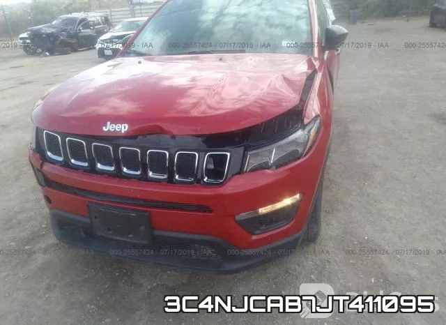 3C4NJCAB7JT411095 фото 7