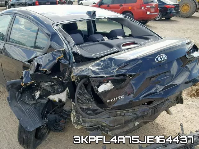 3KPFL4A75JE164437 фото 10
