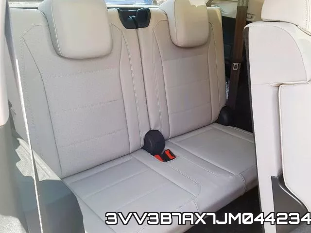 3VV3B7AX7JM044234 фото 10