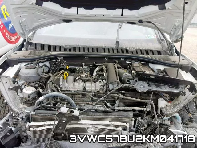 3VWC57BU2KM041718 фото 8