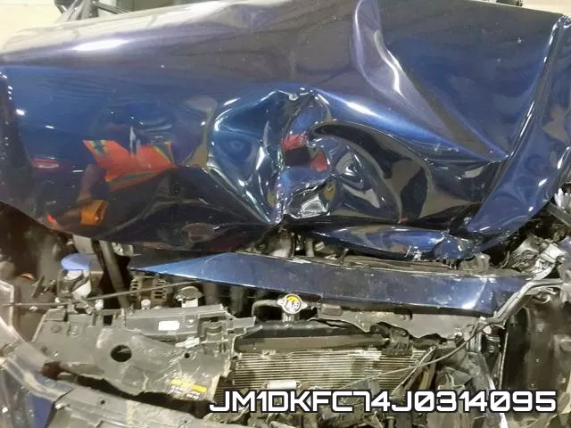 JM1DKFC74J0314095 фото 8
