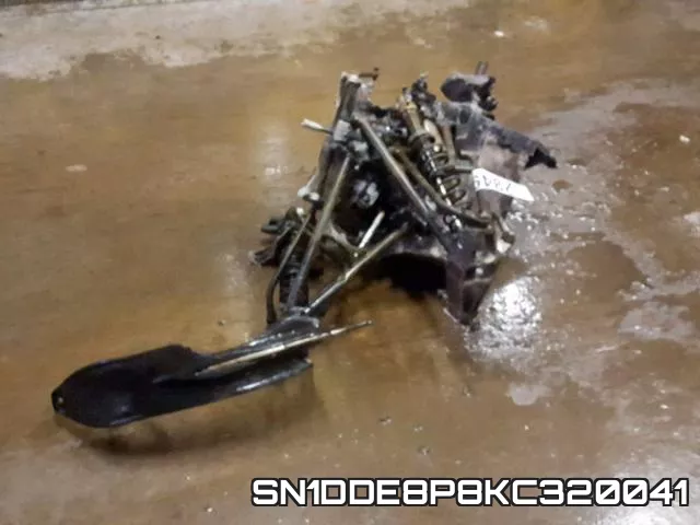 SN1DDE8P8KC320041 фото 4