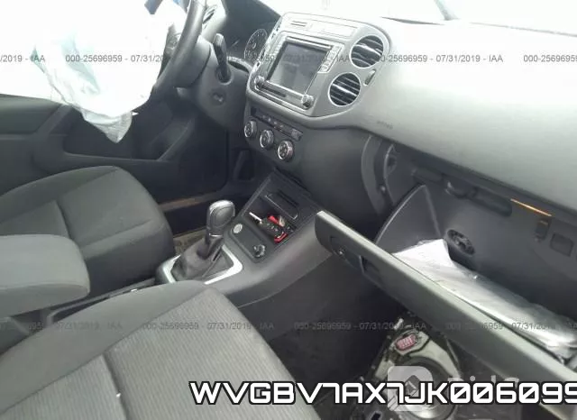 WVGBV7AX7JK006099 фото 6