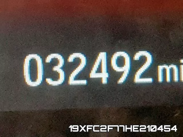 19XFC2F77HE210454 фото 9