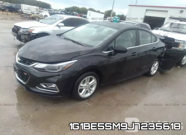 1G1BE5SM9J7235618 фото 3