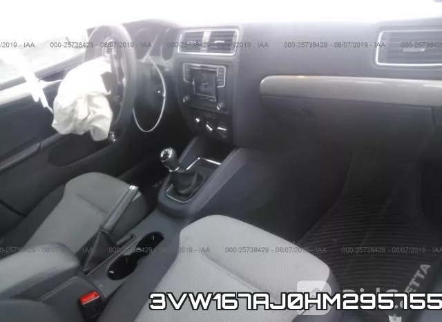 3VW167AJ0HM295755 фото 6