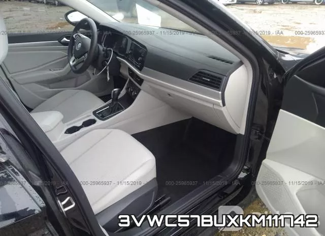 3VWC57BUXKM111742 фото 6