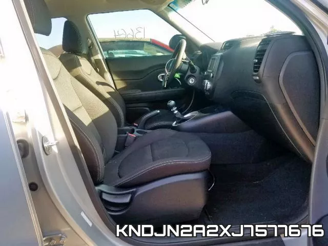 KNDJN2A2XJ7577676 фото 6