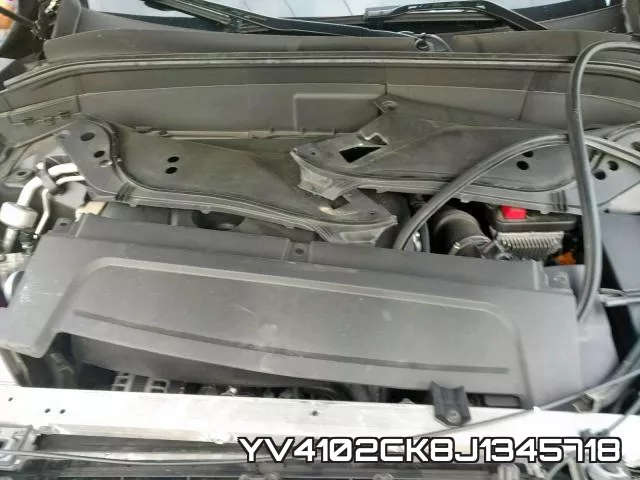 YV4102CK8J1345718 фото 8