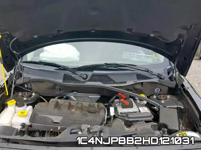 1C4NJPBB2HD121031 фото 8