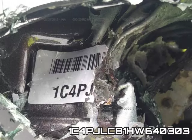 1C4PJLCB1HW640303 фото 10