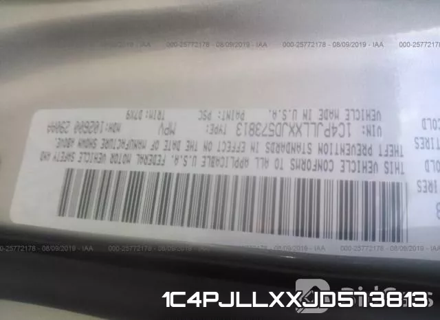 1C4PJLLXXJD573813 фото 10