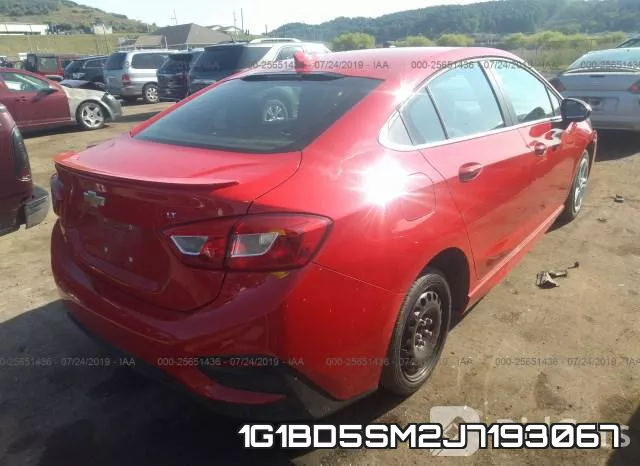 1G1BD5SM2J7193067 фото 5