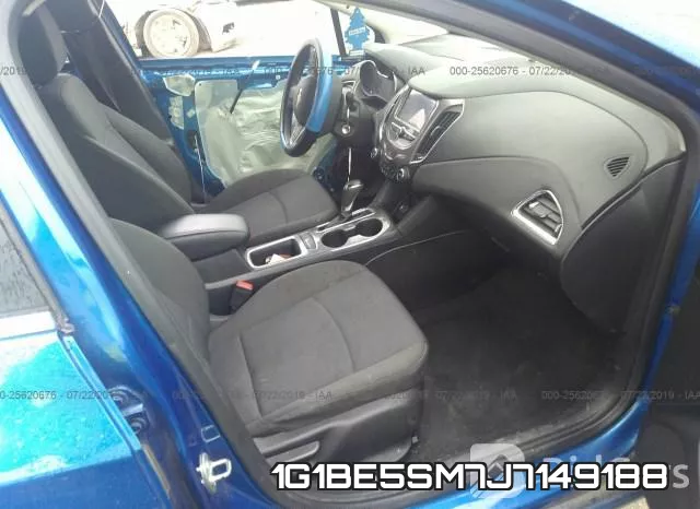 1G1BE5SM7J7149188 фото 6