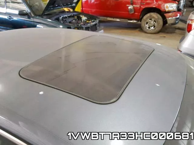 1VWBT7A33HC000681 фото 10