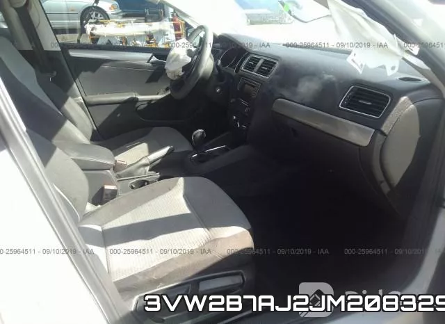 3VW2B7AJ2JM208329 фото 6