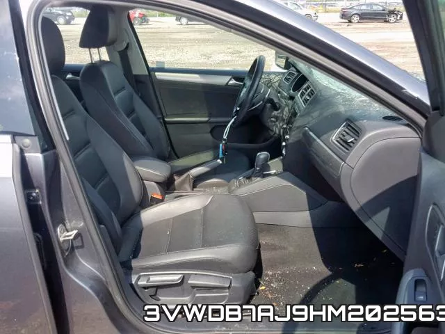 3VWDB7AJ9HM202563 фото 6