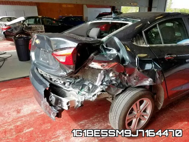 1G1BE5SM9J7164470 фото 10