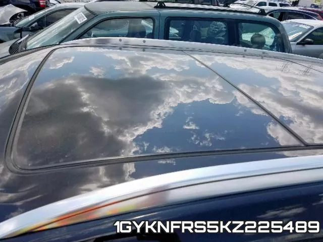 1GYKNFRS5KZ225489 фото 10