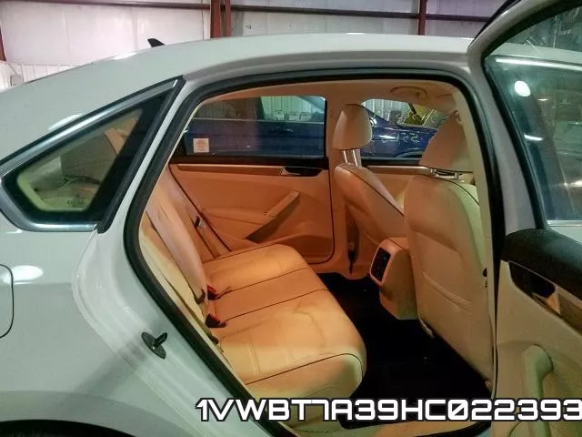 1VWBT7A39HC022393 фото 7