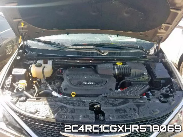 2C4RC1CGXHR578069 фото 8