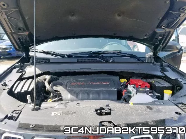 3C4NJDAB2KT595370 фото 8