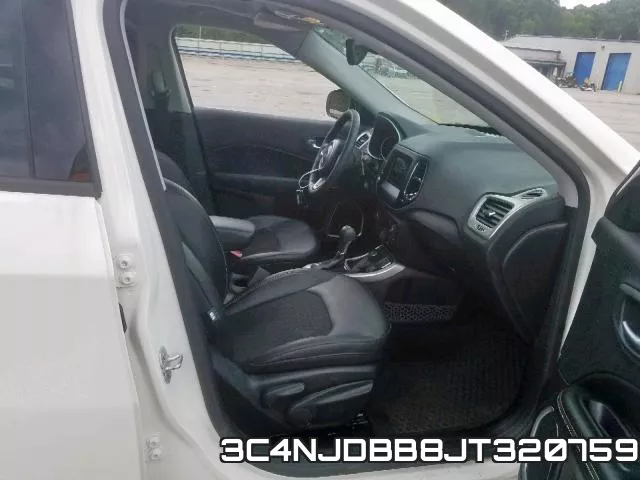 3C4NJDBB8JT320759 фото 6