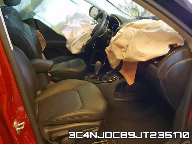 3C4NJDCB9JT235170 фото 6