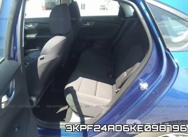 3KPF24AD6KE098796 фото 9