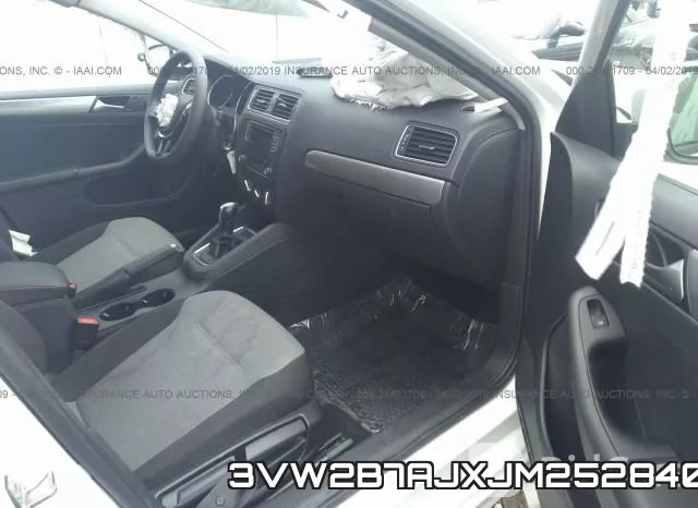 3VW2B7AJXJM252840 фото 6