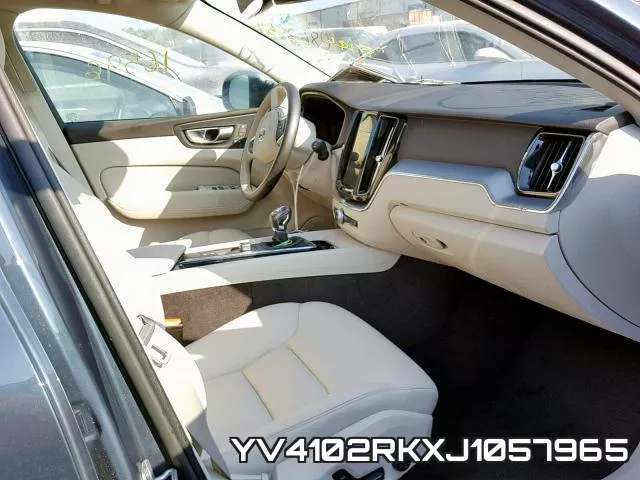 YV4102RKXJ1057965 фото 6