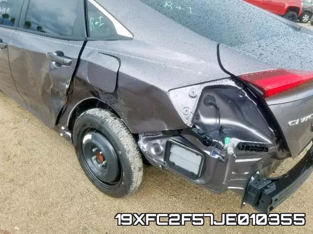 19XFC2F57JE010355 фото 10