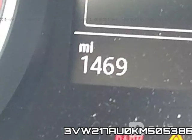 3VW217AU0KM505386 фото 8