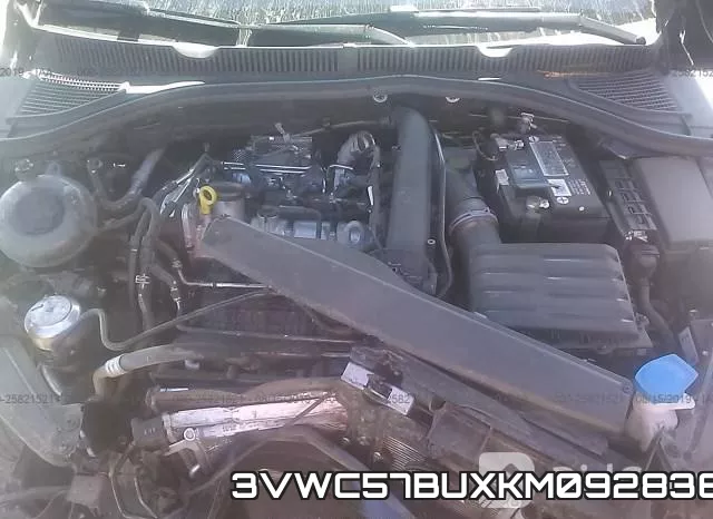 3VWC57BUXKM092836 фото 2