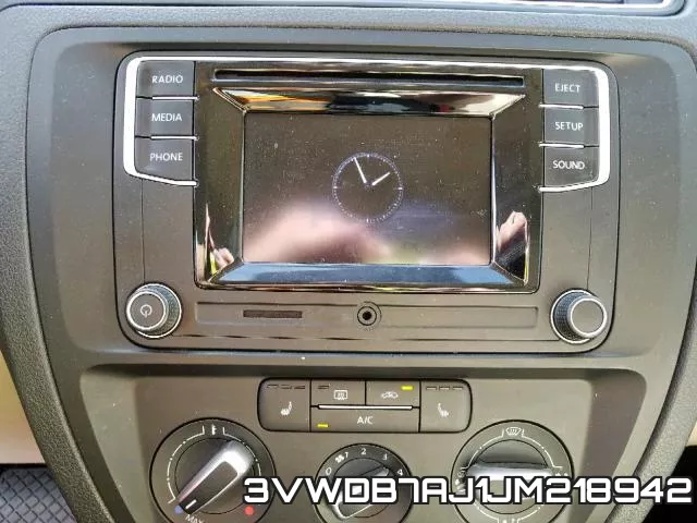 3VWDB7AJ1JM218942 фото 10
